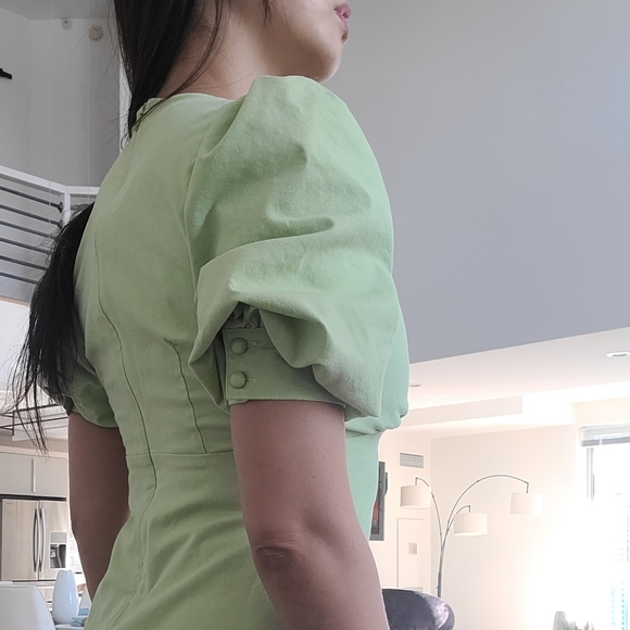 Lulu's dress - Picture 7 of 8